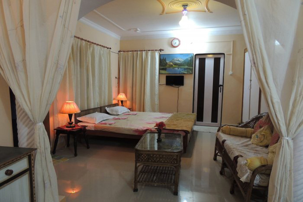 Himalayan Retreat Neelkanth Guest House
