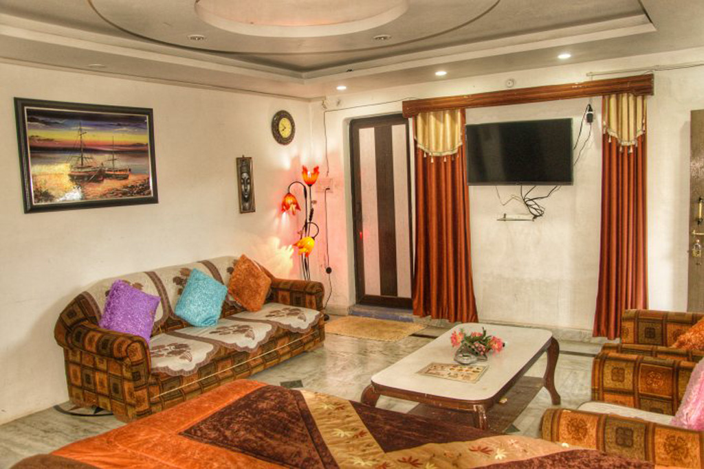 Himalayan Retreat Neelkanth Guest House
