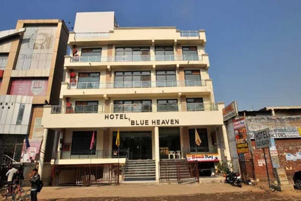 Blue Heaven Hotel Agra