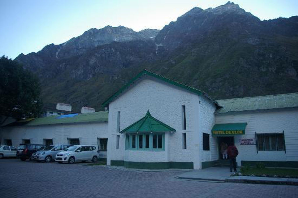 Devlok Hotel Badrinath