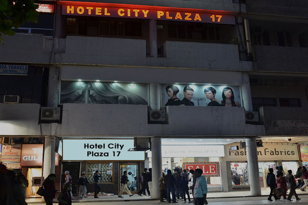 City Plaza 17 Hotel Chandigarh