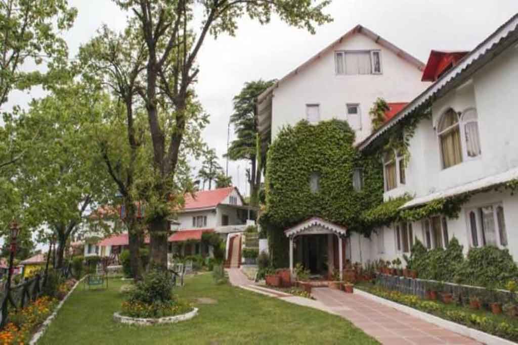 Alps Resort Dalhousie