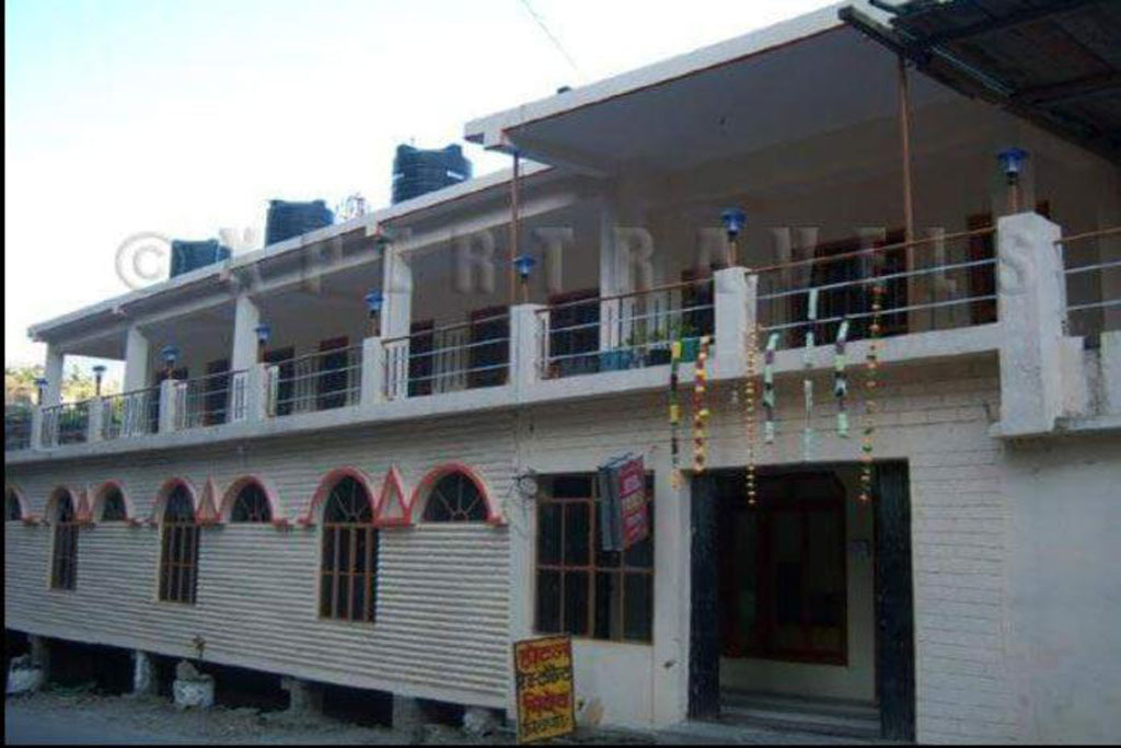 Tridev Hotel Guptkashi