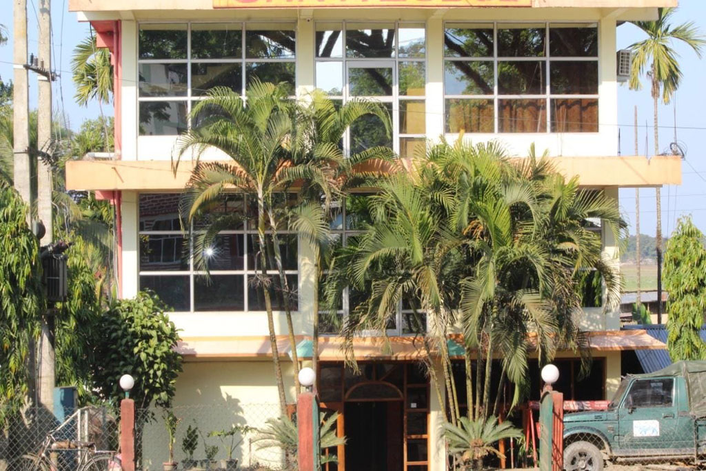 Santi Palace Hotel Kaziranga