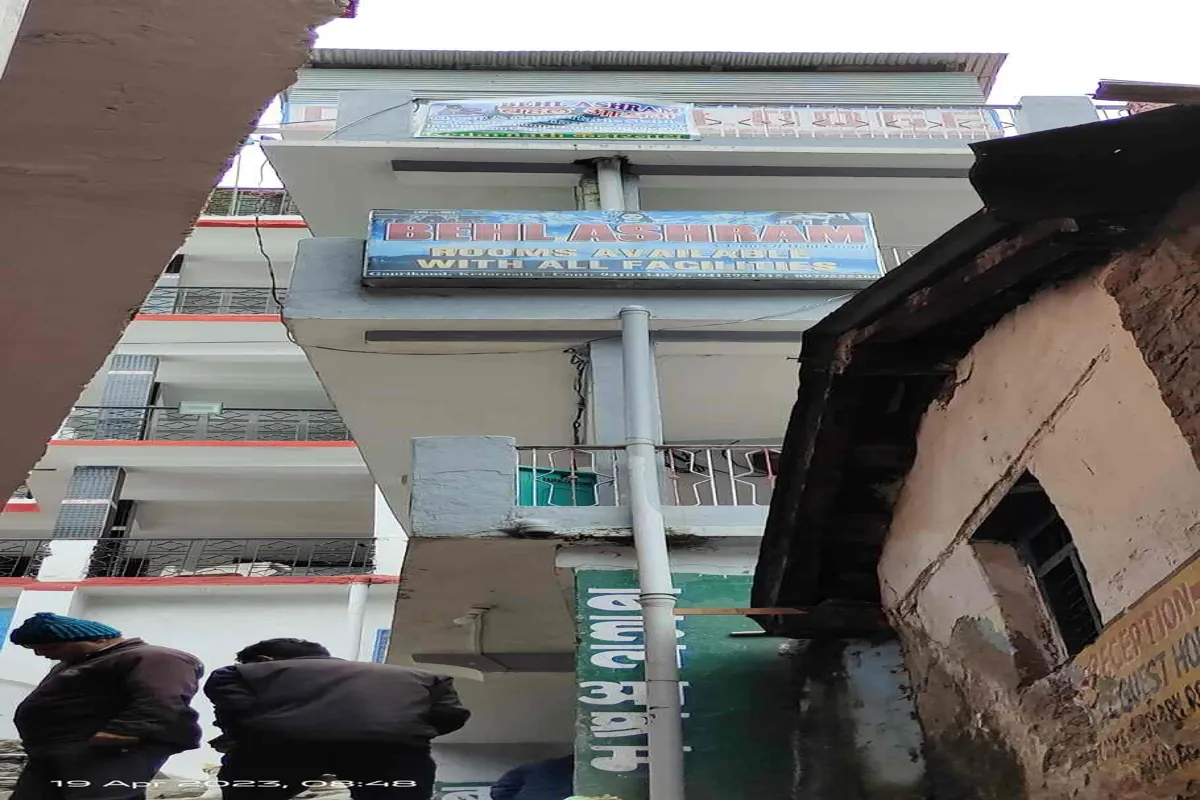 Behl Ashram Gaurikund