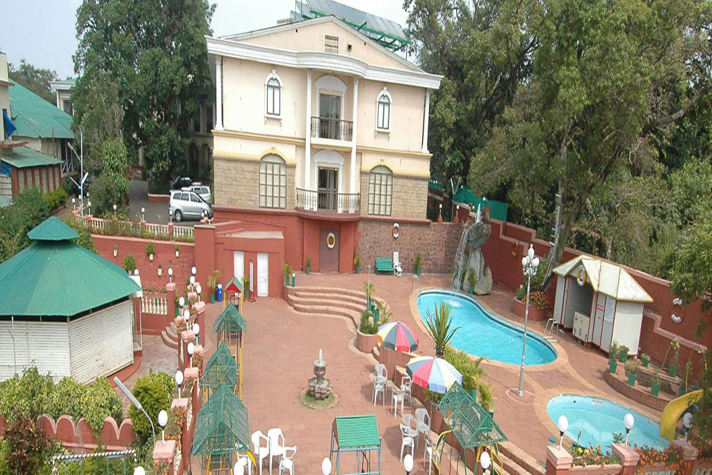 Rajesh Hotel Mahabaleshwar