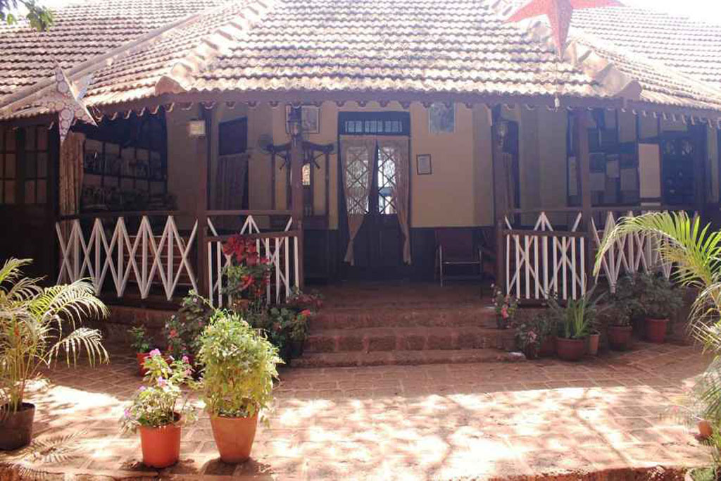 Lords Central Hotel Matheran