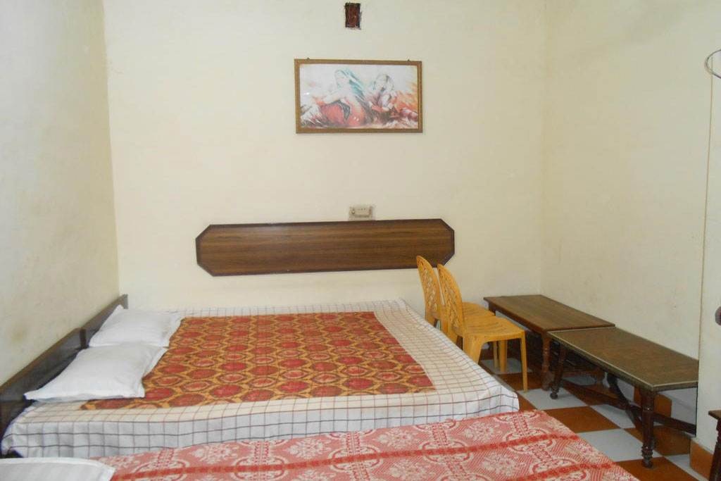 Gaurav Guest House Mathura