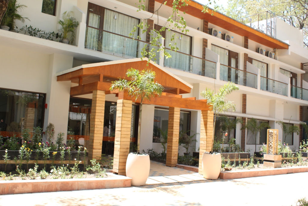 Namami Ganges Beach Resort And Spa Rishikesh