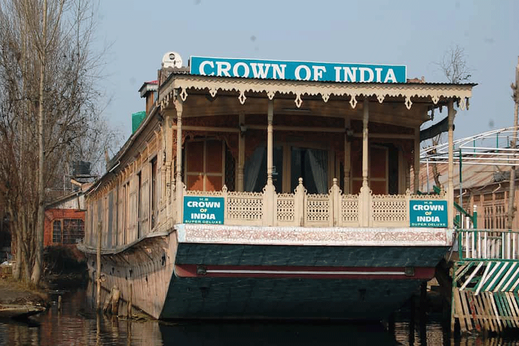 Crown Of India Houseboat Srinagar