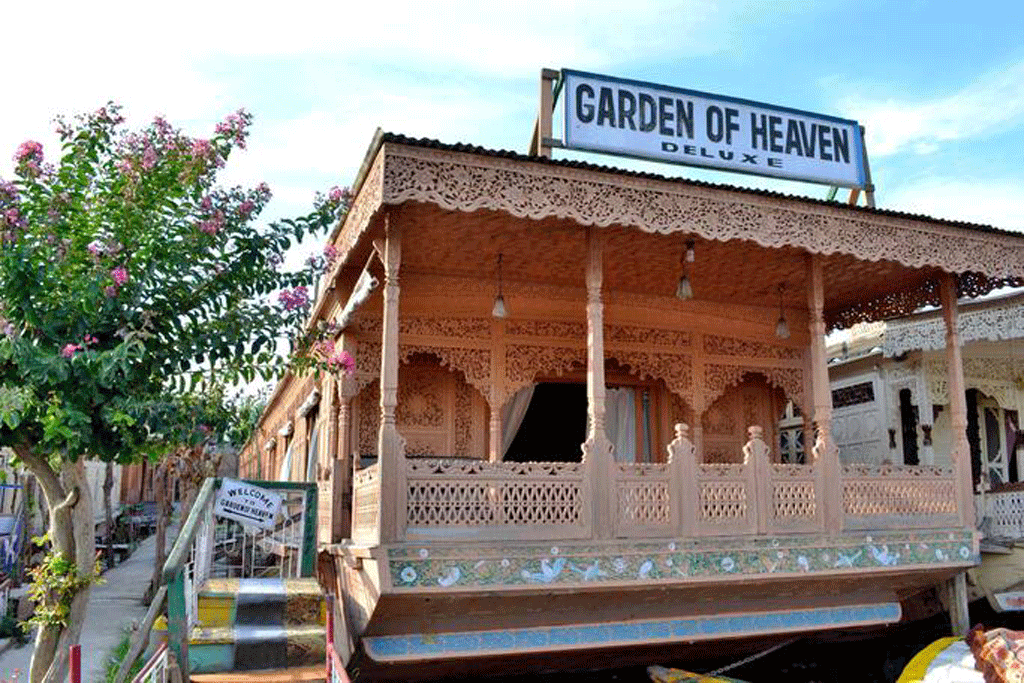 Garden Of Heaven Houseboat Srinagar