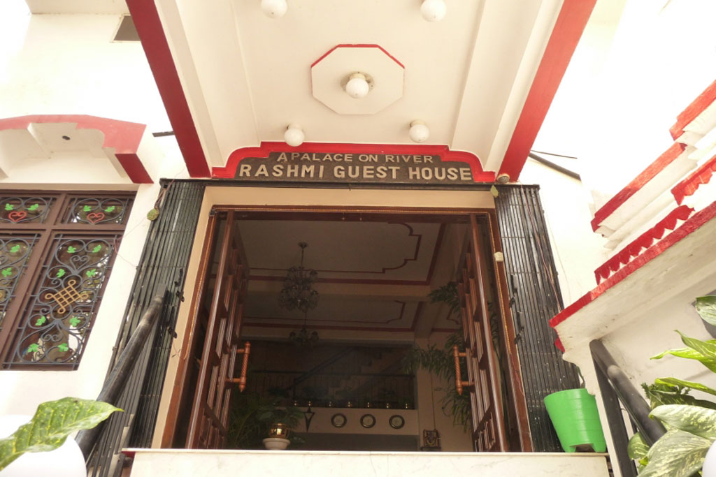 Rashmi Guest House Varanasi