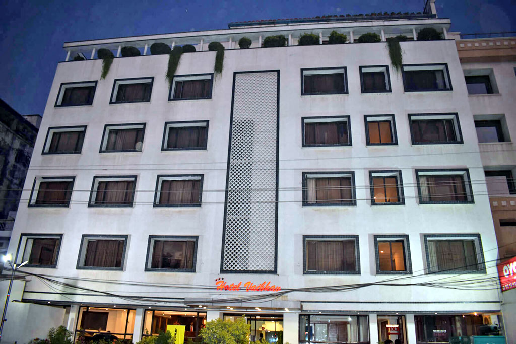 Vaibhav Hotel Varanasi