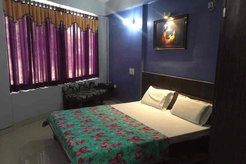 Maa Padma Residency Hotel Vrindavan